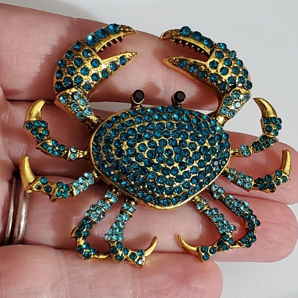 Blue Crab Brooch pin crystals stones gold vintage style AMAZING beach - Picture 1 of 8